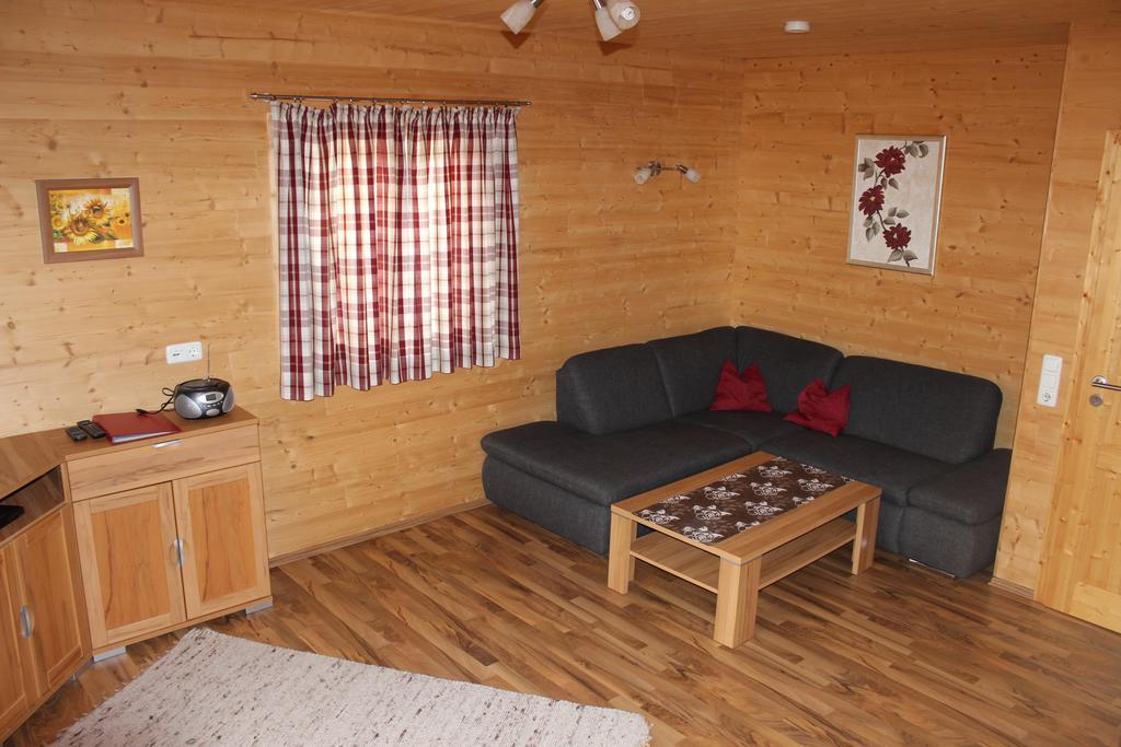 Am Hahnenkamm Apartment *